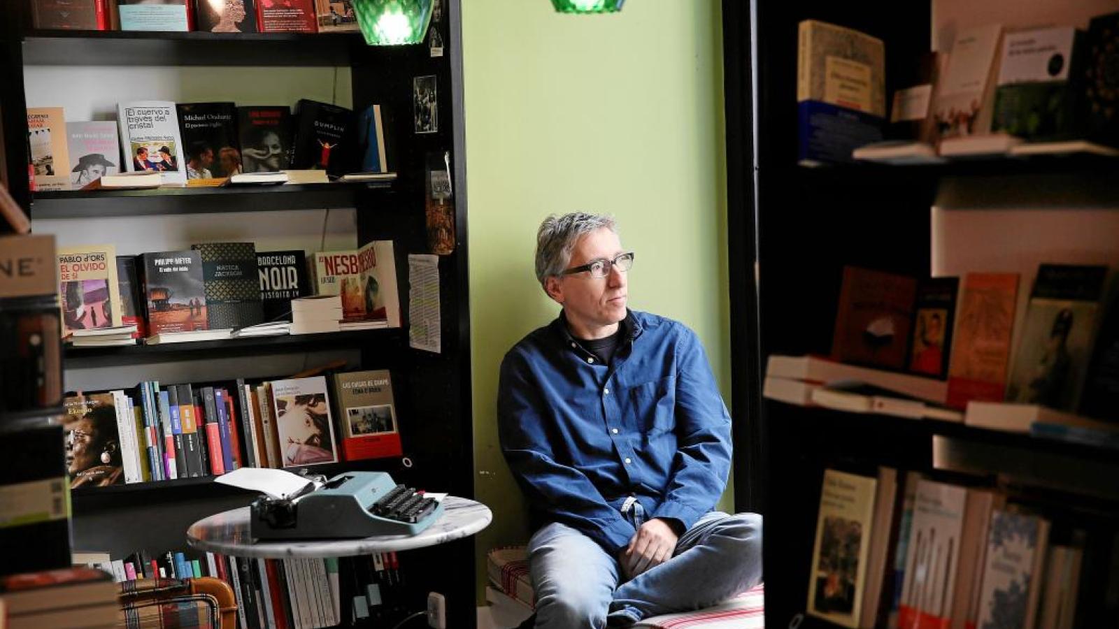 David Trueba: «No muertos los dictadores se han acabado las dictaduras»