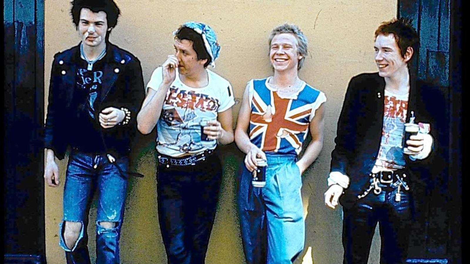 Los Sex Pistols vuelven a sacar la pistola