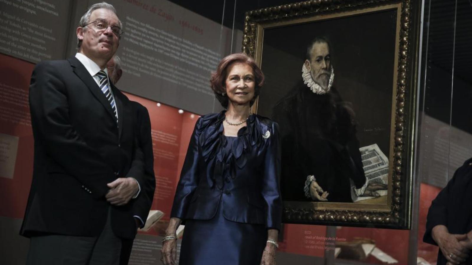 La Reina Sofia asiste a la inauguración de la exposición del Greco en Atenas