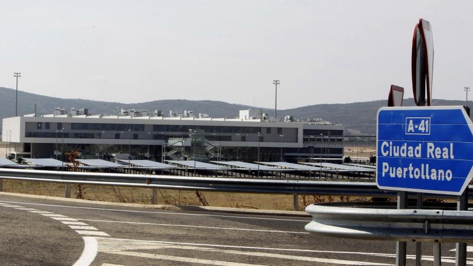 Esta es la curiosa función actual del aeropuerto de Ciudad Real