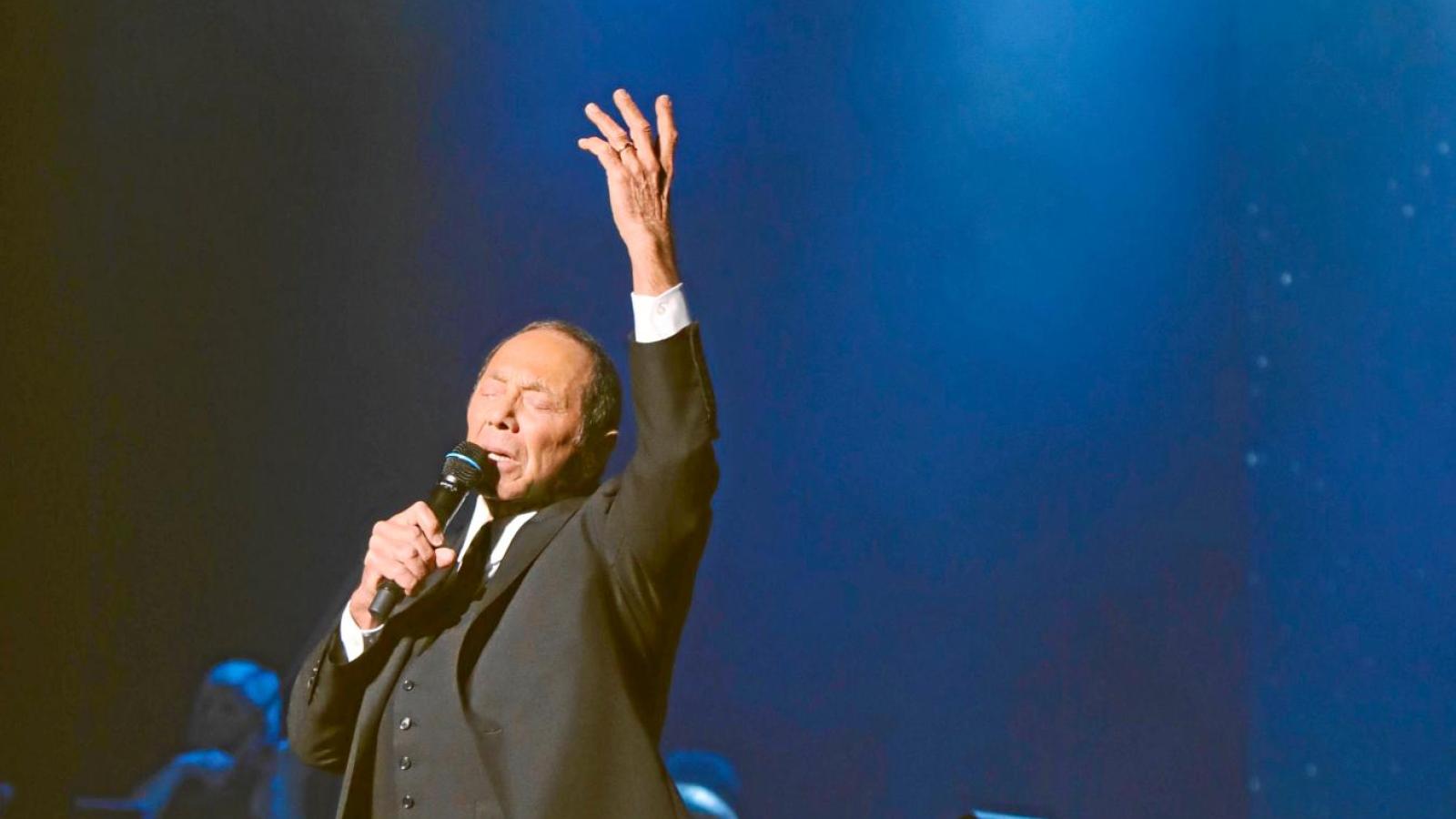 Paul Anka, el hombre que salvó a Frank Sinatra