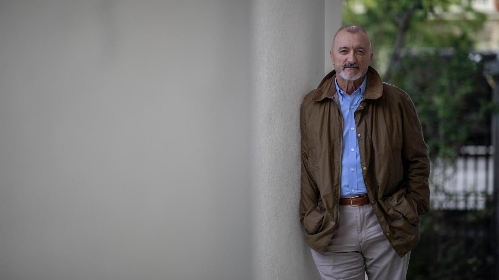 Pérez-Reverte, nuevo miembro de la Asociación de Escritores de Marina de Francia