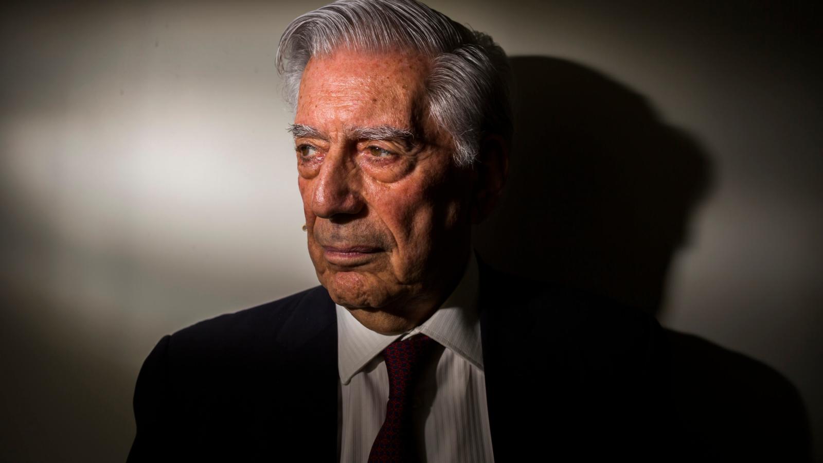 Mario Vargas Llosa: “El nacionalismo es el causante de las peores catástrofes históricas”