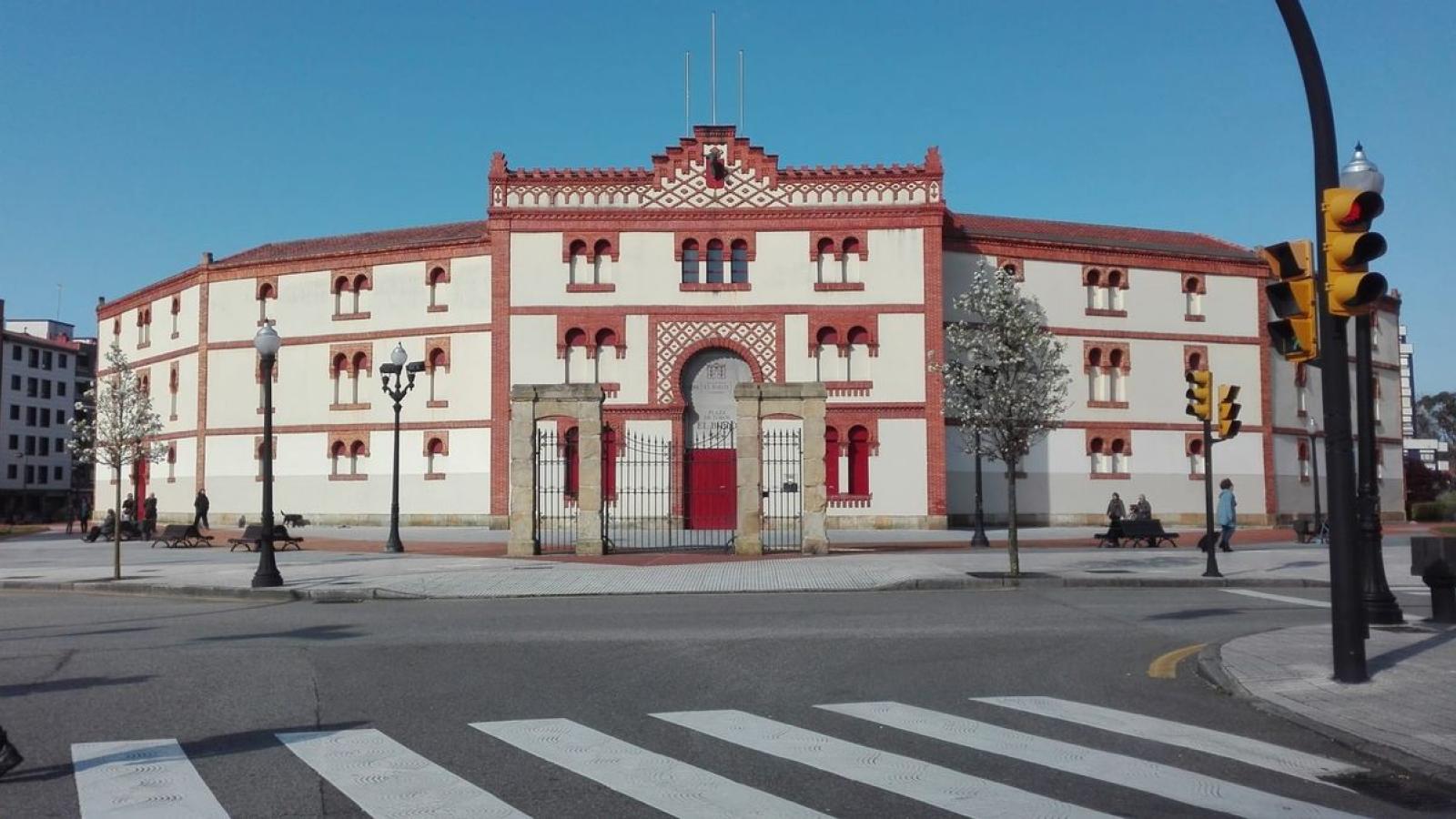 Gijón cierra su plaza de toros por un «riesgo de hundimiento» que no existía hace un año