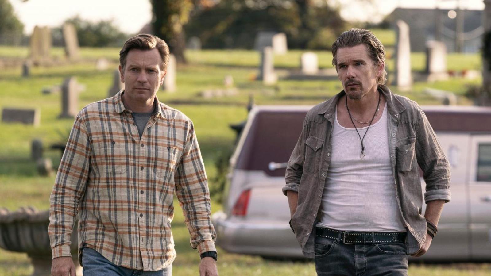 Ewan McGregor, Ethan Hawke y el entierro de todas las penas