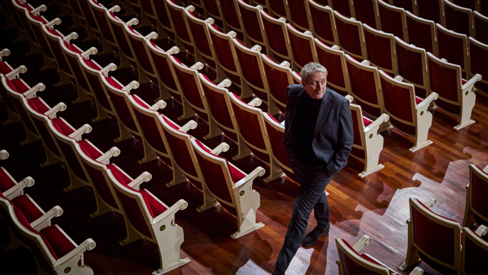 Ante el relevo en el Teatro de la Zarzuela