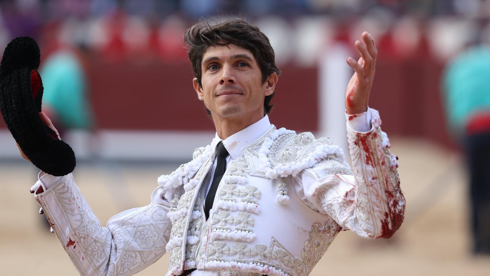 Béziers se rinde a Castella: tres tardes para su 25º aniversario