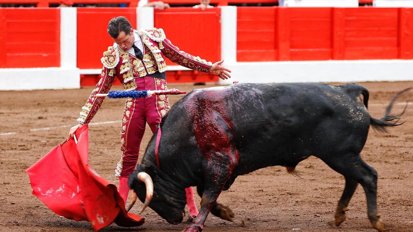 La supremacía de Luque con la de Galache, sin belleza en el interior