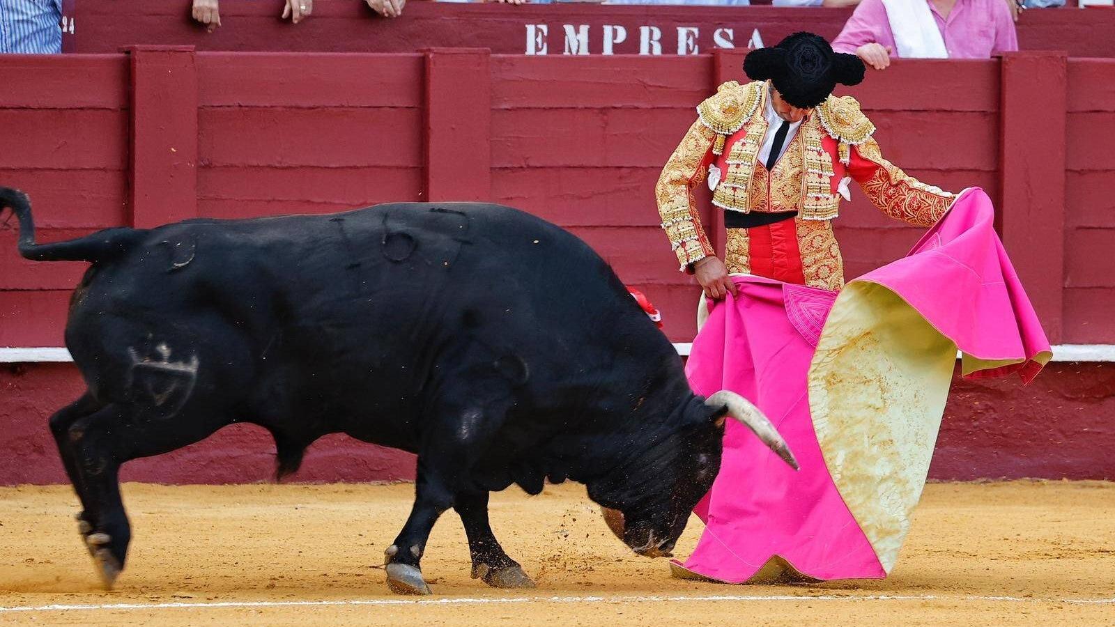 Las bajas en la cuadrilla de Morante aumentan la incertidumbre sobre su futuro