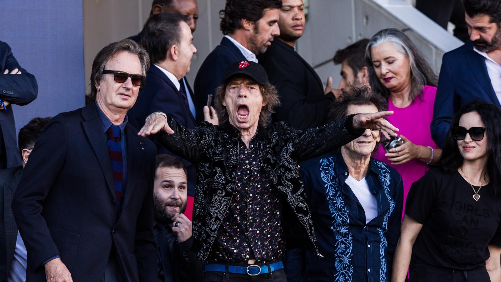 Los Rolling Stones en el palco del FC Barcelona para presenciar El Clásico