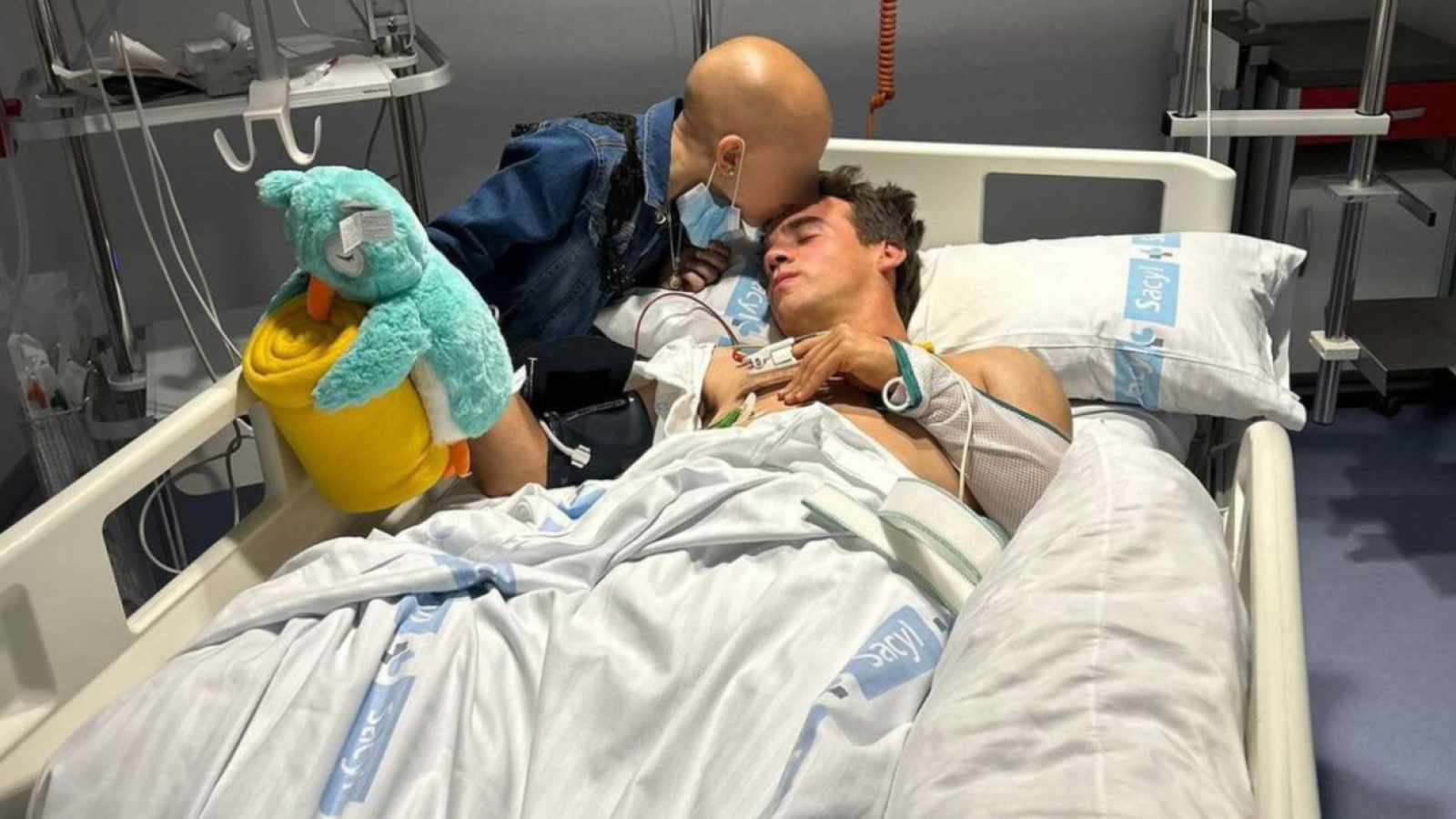 El tierno mensaje que recibe Gonzalo Caballero tras su grave cogida