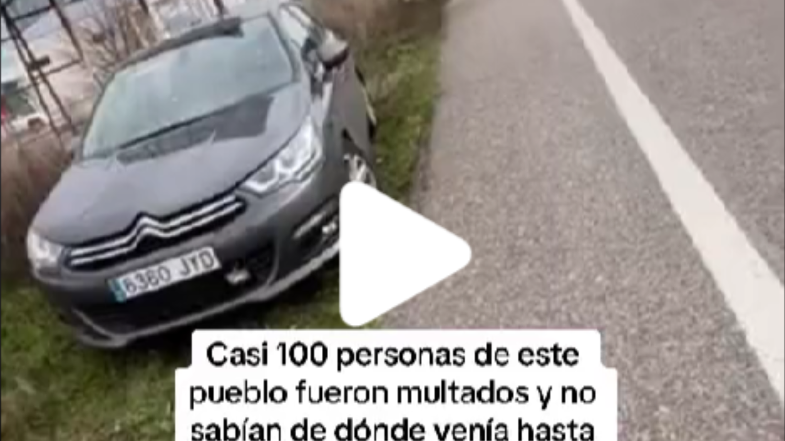 Se viraliza este vídeo donde pillan a un vecino haciendo de radar de velocidad en un pueblo de Toledo