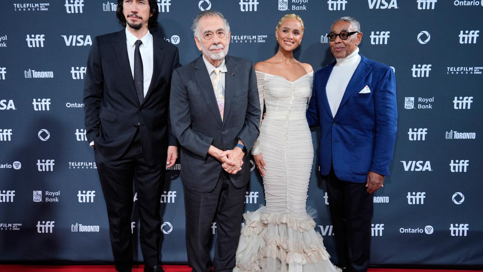 Coppola, junto a los tres protagonistas de 'Megalópolis', en la premiere de la película