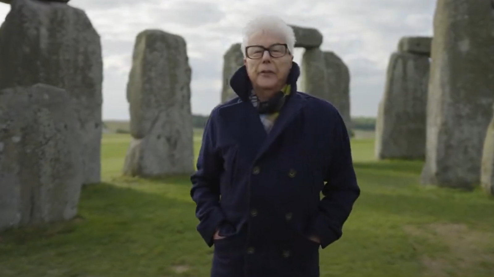 Ken Follett se adentrará en el misterio de Stonehenge para su próxima novela: ¿cuándo se publica?