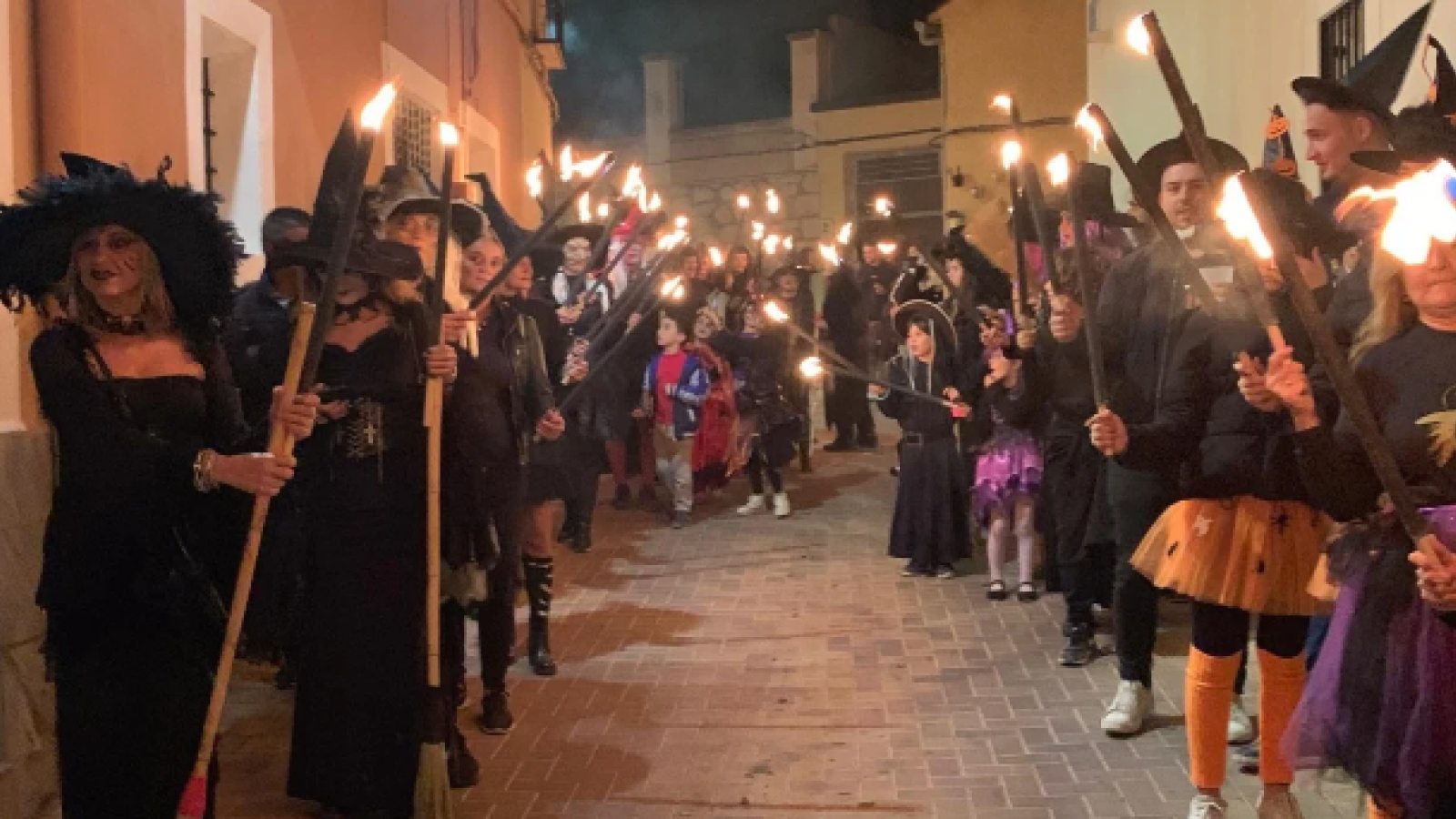 Miles de brujas y brujos de toda España se reunirán en este pequeño pueblo de Albacete este fin de semana