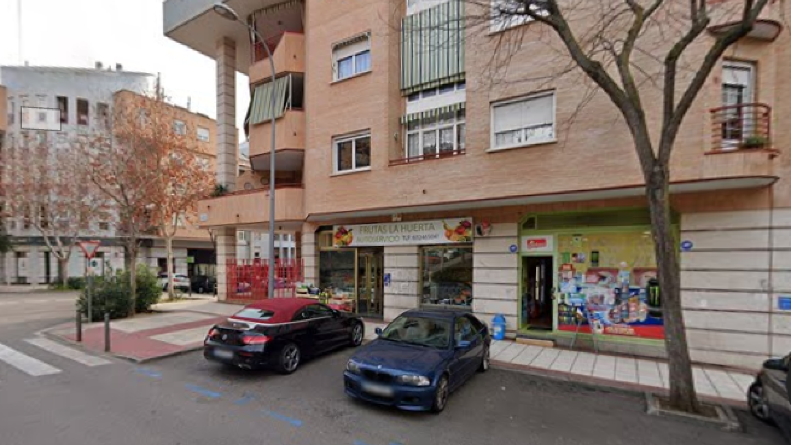 Atracan con un cuchillo una tienda de alimentación en Toledo: el dueño ha sido apuñalado