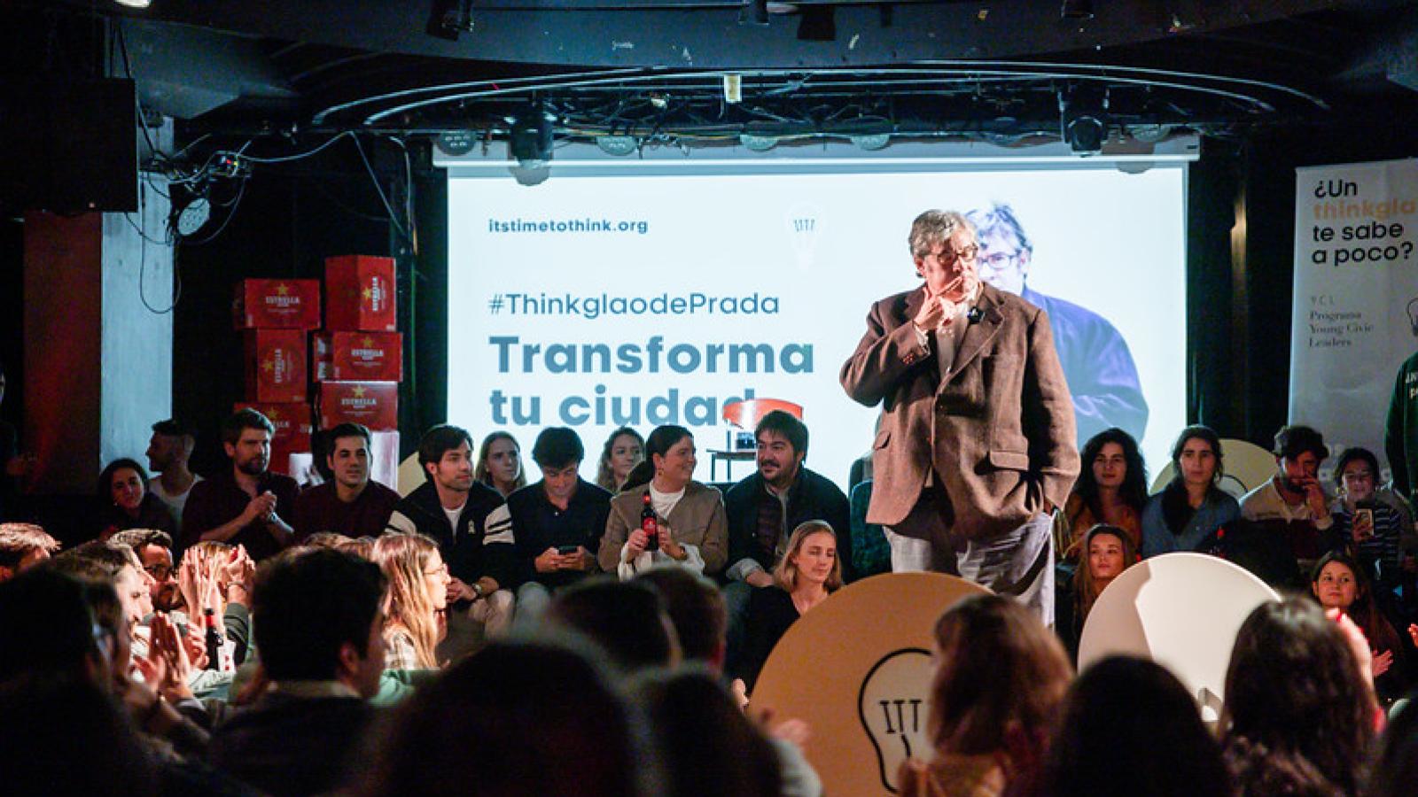 «Thinkglaos»: un club de la lucha contra el pensamiento único