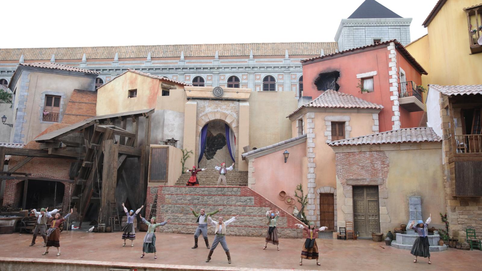 Puy du Fou presenta 'El Tambor de la Libertad', un "impresionante" espectáculo que lleva a los espectadores al siglo XIX