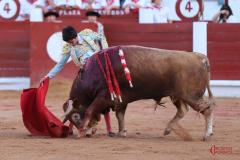 El acero frustró el mano a mano del futuro en Gijón