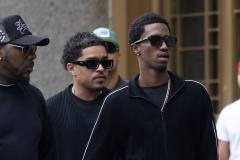 Sean 'Diddy' Combs, a la entrada de un tribunal federal tras su arresto