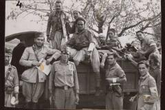 Legionarios y regulares en el frente de Zaragoza en 1937