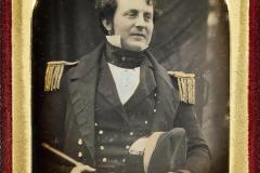 Retrato del comandante James Fitzjames