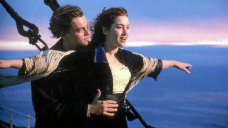 Leonardo DiCaprio y Kate Winslet en "Titanic"