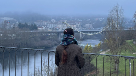 Refugiada afgana en Ourense, España.