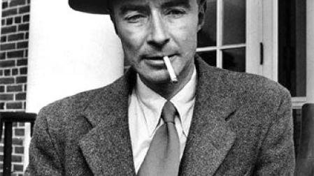 Robert Oppenheimer, creador de la bomba atómica