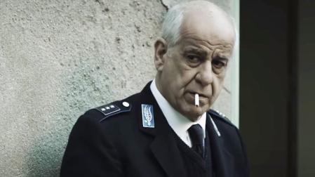 Toni Servillo en una escena de "Ariaferma"