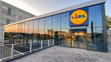 Fachada de un supermercado Lidl 