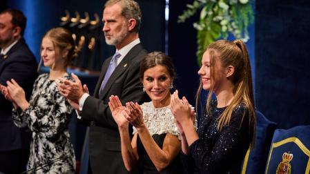 Los Reyes don Felipe y doña Letizia, con la presencia de Leonor, la Princesa de Asturias y la Infanta Sofía, presiden la ceremonia de entrega de los premios Princesa de Asturias 2022