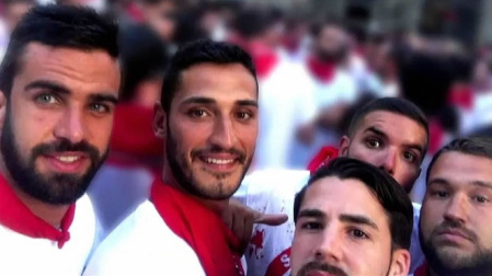 Los miembros de «La Manada», en las fiestas de San Fermín del año 2016