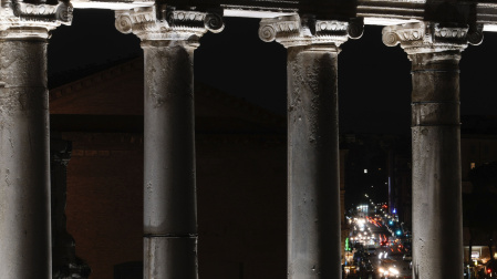 El Templo de Saturno en el Foro de Roma