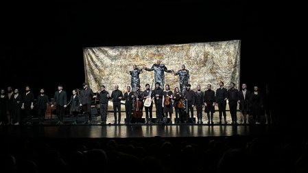 Blanca Li reinterpreta en la Sala Roja de los Teatros del Canal esta gran historia e la ópera sobre la incapacidad de controlar una pasión salvaje.