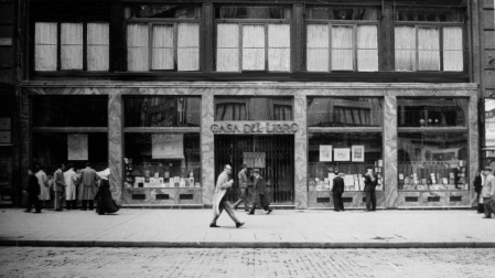 1948. FACHADA PRINCIPAL DE LA LIBRERIA CASA DEL LIBRO GRAN VIA MADRID