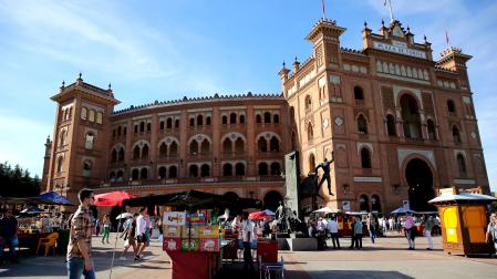 Exterior de la plaza de toros de Las Ventas, Madrid.