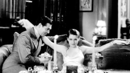 Un seductor Clark Gable mira embobado a la gran Norma Shearer en «Alma libre». Una imagen que es pura provocación