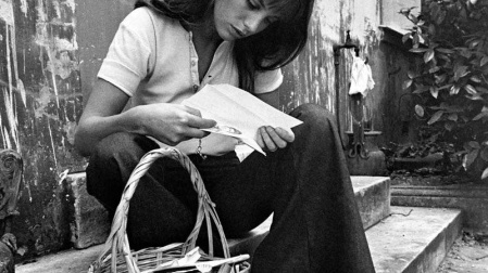 Jane Birkin con su cesta de mimbre