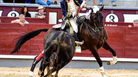 Miguel Moura pide sitio en el rejoneo en España