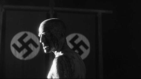 Un fotograma de "El superviviente de Auschwitz"