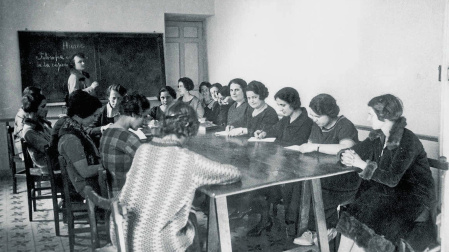 Un aula de la Residencia de Señoritas en Madrid