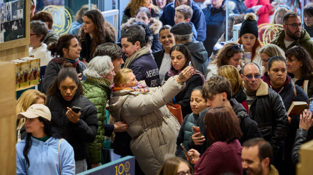 Un año más la editorial Planeta reúne a autores de la División Editorial del Grupo Planeta para que ejerzan de