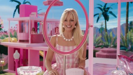 Margot Robbie en «Barbie», una de las películas más taquilleras del año y el filme que más ha calado en  la cultura popular en 2023