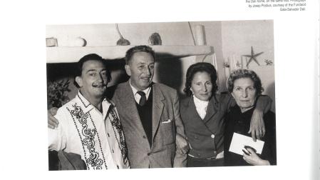 Desde la izquierda, Dalí, Walt Disney, Gala y Lillian Disney, en la casa de Dalí en Portlligat