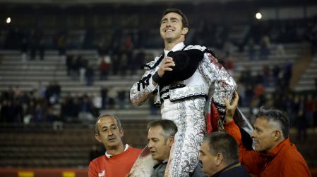 Último festejo de la Feria de Fallas, con toros de Montalvo para El Fandi, Paco Ureña y Emilio de Justo