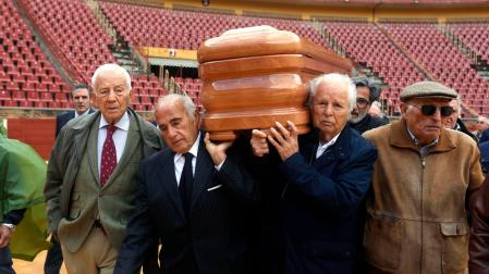 El toreo despide a ‘Zurito’, el cordobés que dio origen a los “txiquitos de cerveza”