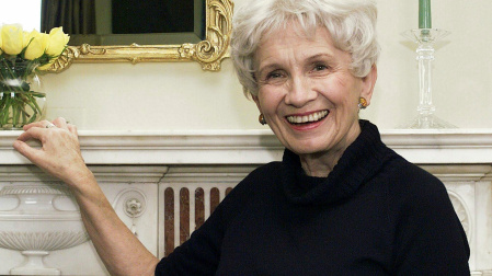 La escritora Alice Munro