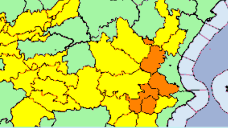 La AEMET activa la alerta naranja y amarilla por lluvias y granizo en casi toda Castilla-La Mancha