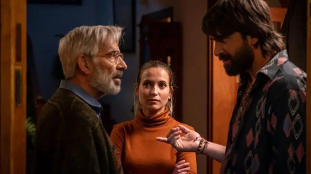 Imanol Arias, Ana Fernández y Aitor Luna en "La bandera"